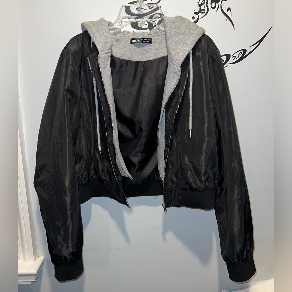 Cropped Black Zip up Jacket